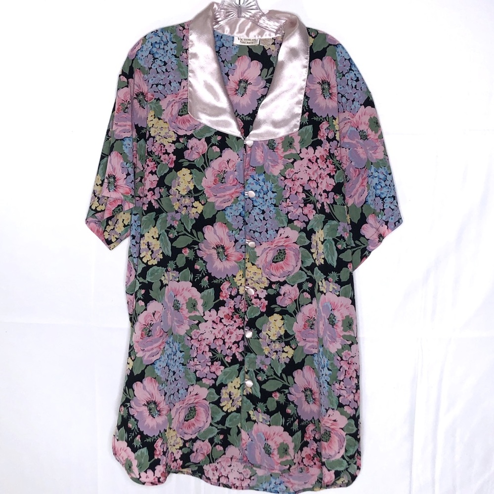 Victoria’s Secret Gold Label Vintage Floral Robe